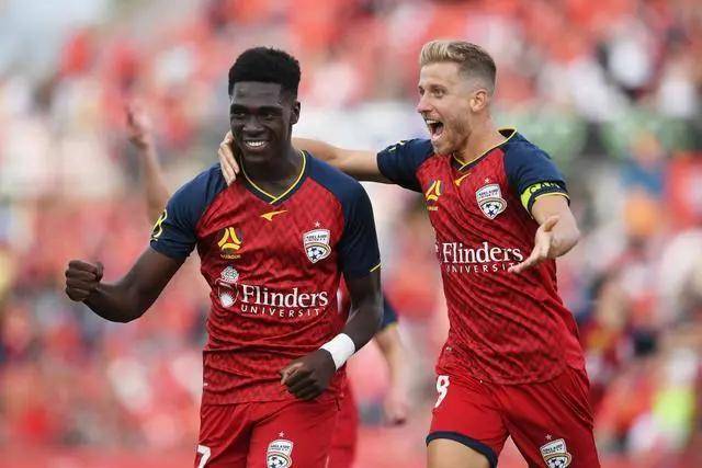 郭艾伦:合同没有给就签的 一些条件辽宁不接受